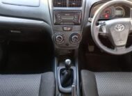 Toyota Avanza 1.5 SX