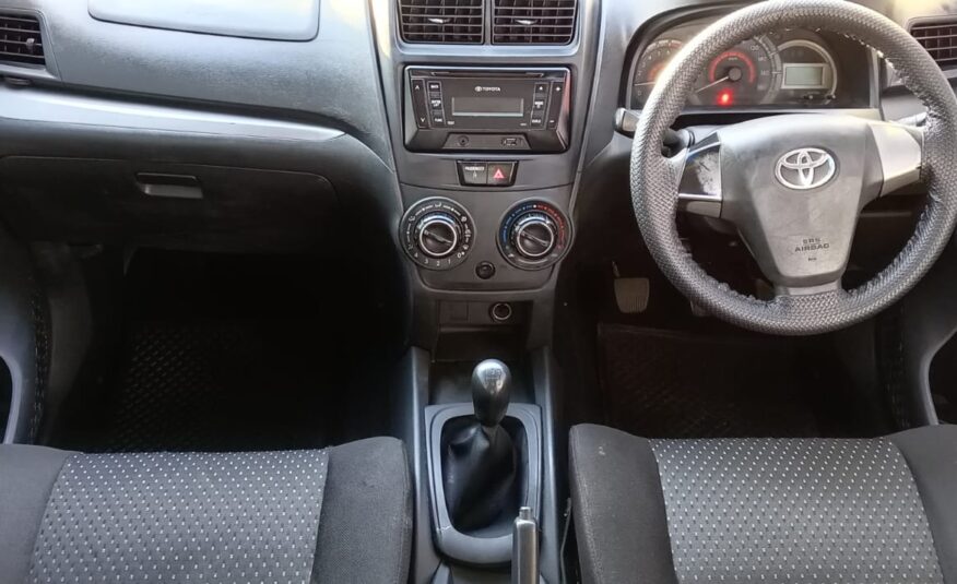 Toyota Avanza 1.5 SX