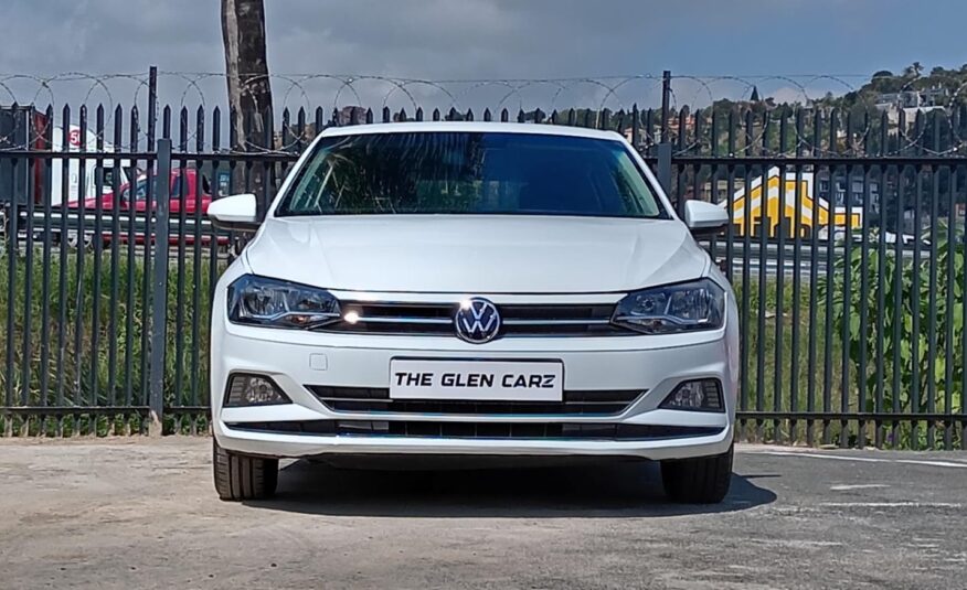 Volkswagen Polo 1.0 TSI Comfortline Auto