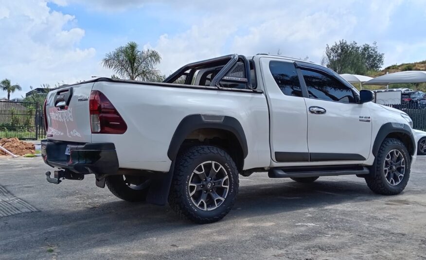 Toyota Hilux 2.8GD-6 Xtra Cab Legend 50