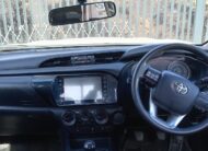 Toyota Hilux 2.4 GD-6 Raised Body SRX Auto Extended Cab