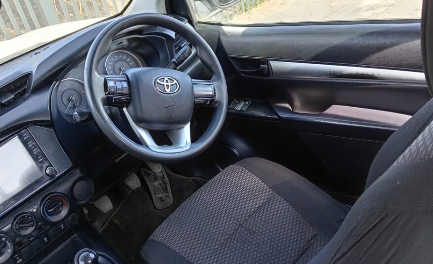 Toyota Hilux 2.4 GD-6 Raised Body SRX Auto Extended Cab