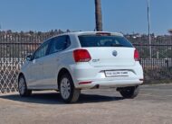 Volkswagen Polo Vivo 1.6 Comfortline Auto