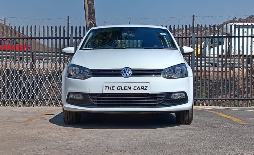 Volkswagen Polo Vivo 1.6 Comfortline Auto