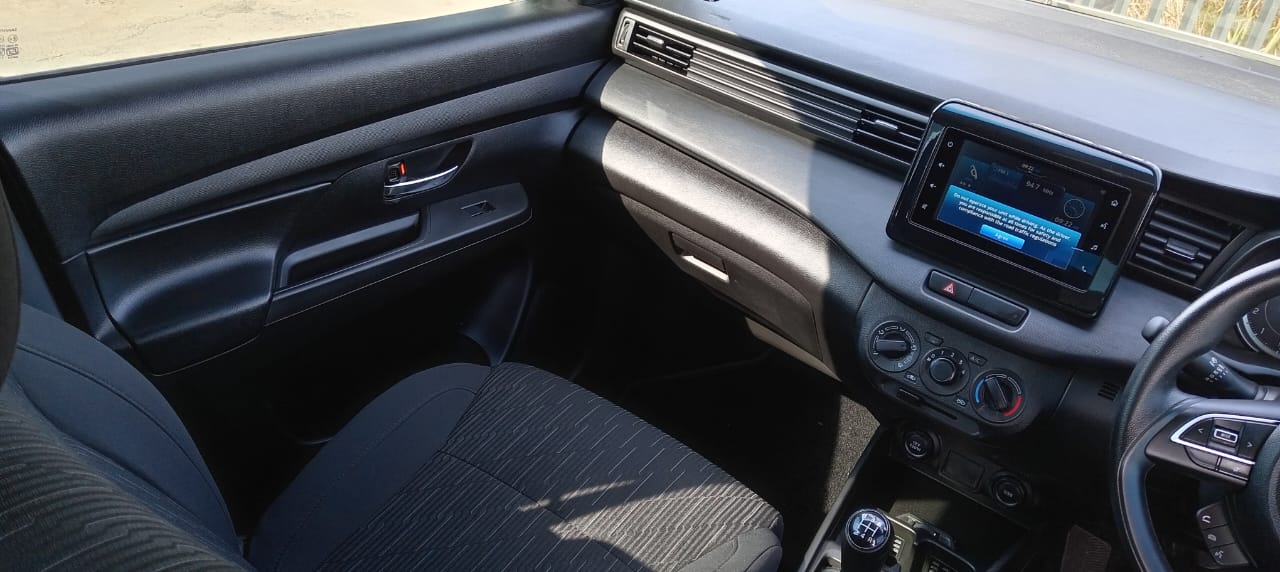 Toyota Rumion 1.5 SX