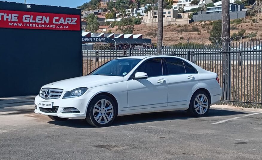 Mercedes-Benz C-Class C 200 Auto