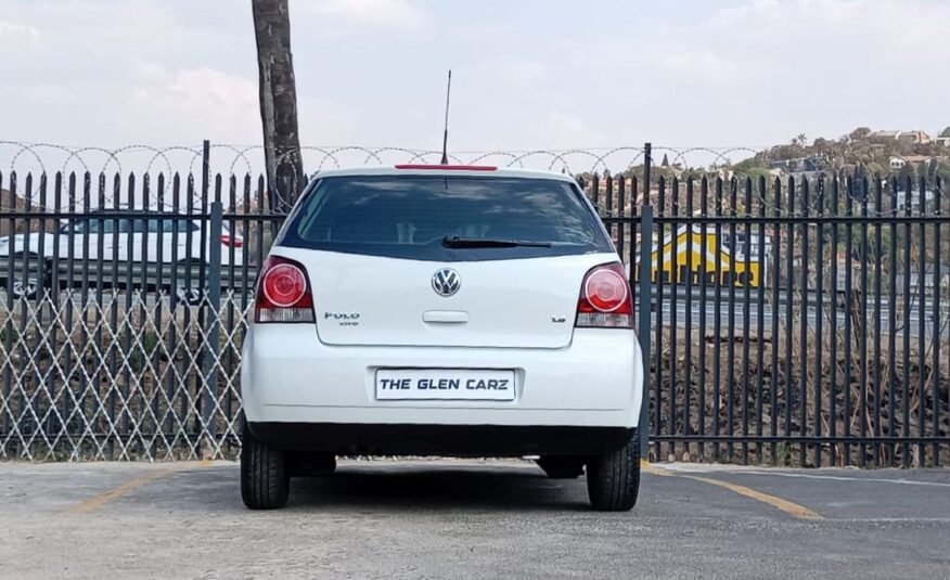 Volkswagen Polo Vivo 1.4 Trendline Auto