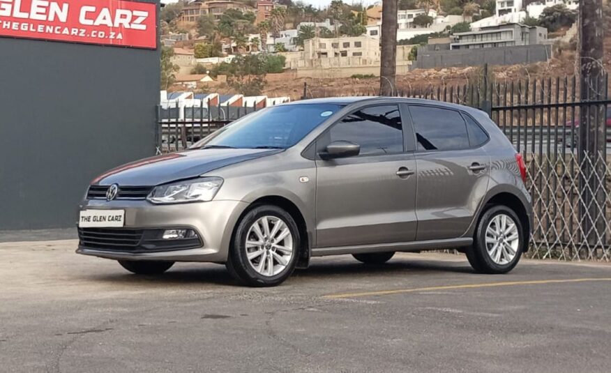 Volkswagen Polo Vivo 1.6 Highline