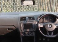 Volkswagen Polo Vivo 1.6 Highline