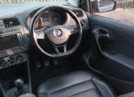 Volkswagen Polo Vivo 1.6 Highline