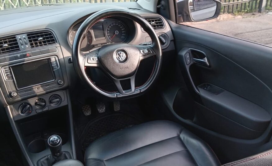 Volkswagen Polo Vivo 1.6 Highline