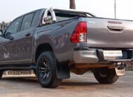 Toyota Hilux 2.8 GD-6 Raider 4×4 Auto Double-Cab