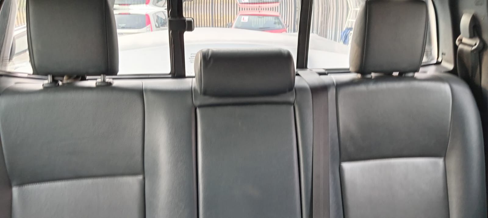 Toyota Hilux 2.8 GD-6 Raider 4×4 Auto Double-Cab