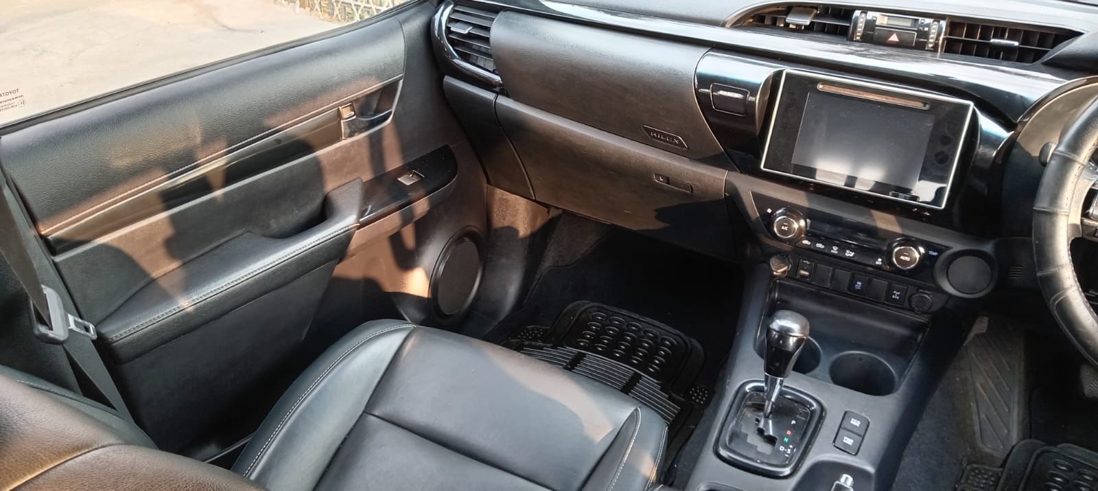 Toyota Hilux 2.8 GD-6 Raider 4×4 Auto Double-Cab