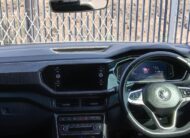 Volkswagen T-Cross 1.5 TSI R-Line Auto