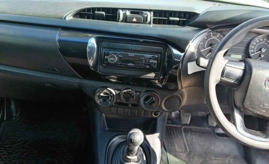 Toyota Hilux 2.4 GD Single-Cab