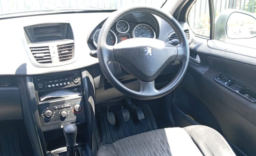 Peugeot 207 1.4 XR