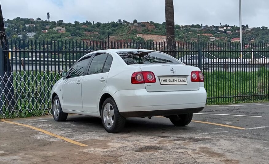 Volkswagen Polo Vivo GP 1.4 Conceptline