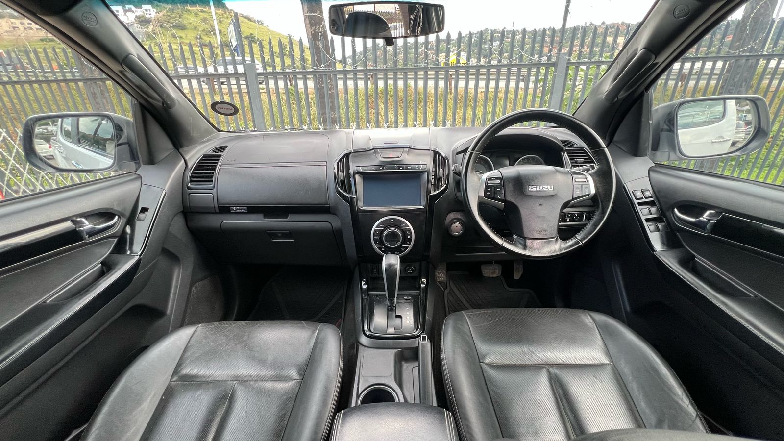 Isuzu D-Max 300 3.0TD Double Cab LX Auto