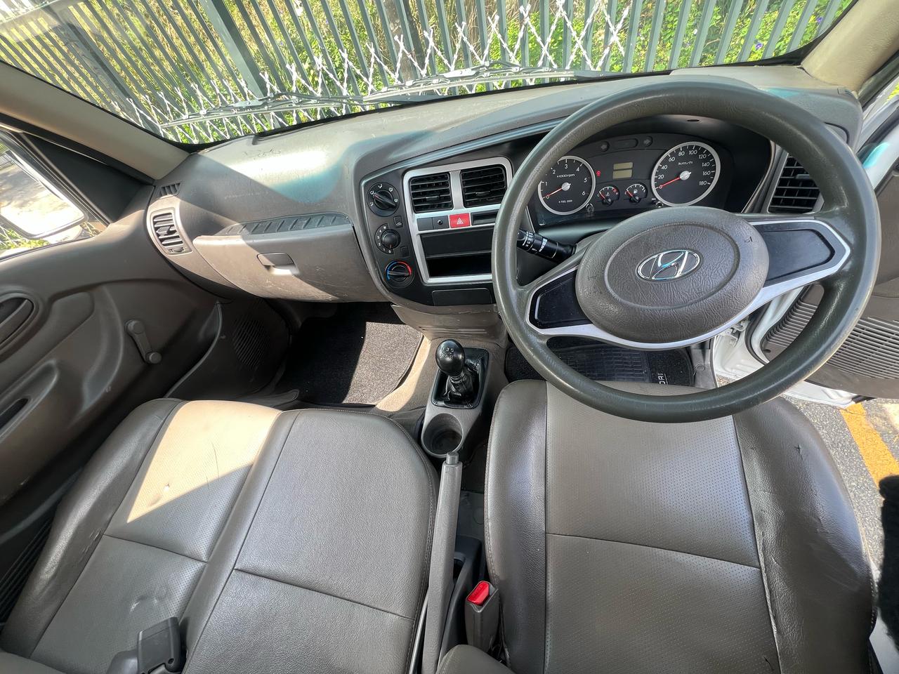 Hyundai H100 Bakkie 2.6D