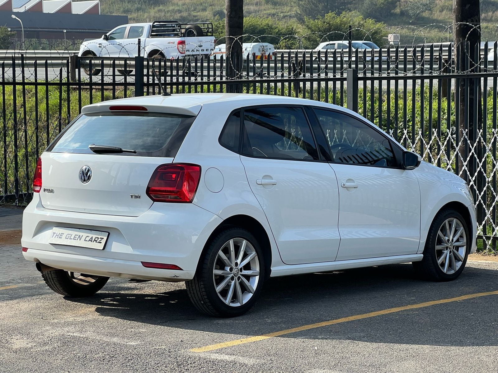 Volkswagen Polo 1.0 TSI Comfortline Auto