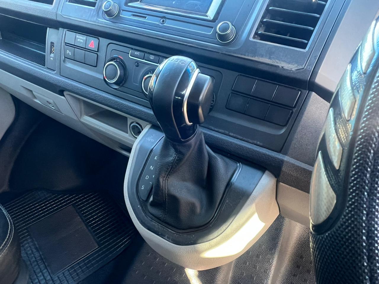 Volkswagen Kombi 2.0 TDI Auto (103kW) Trendline