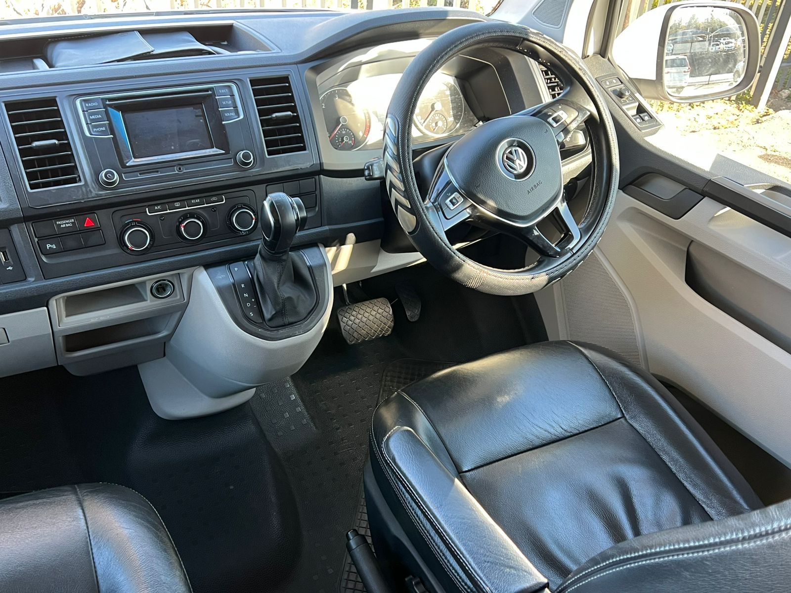 Volkswagen Kombi 2.0 TDI Auto (103kW) Trendline