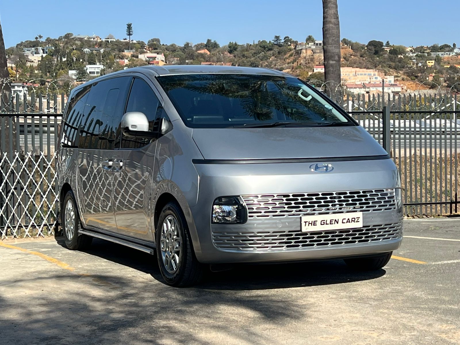 Hyundai Staria 2.2d Executive Auto