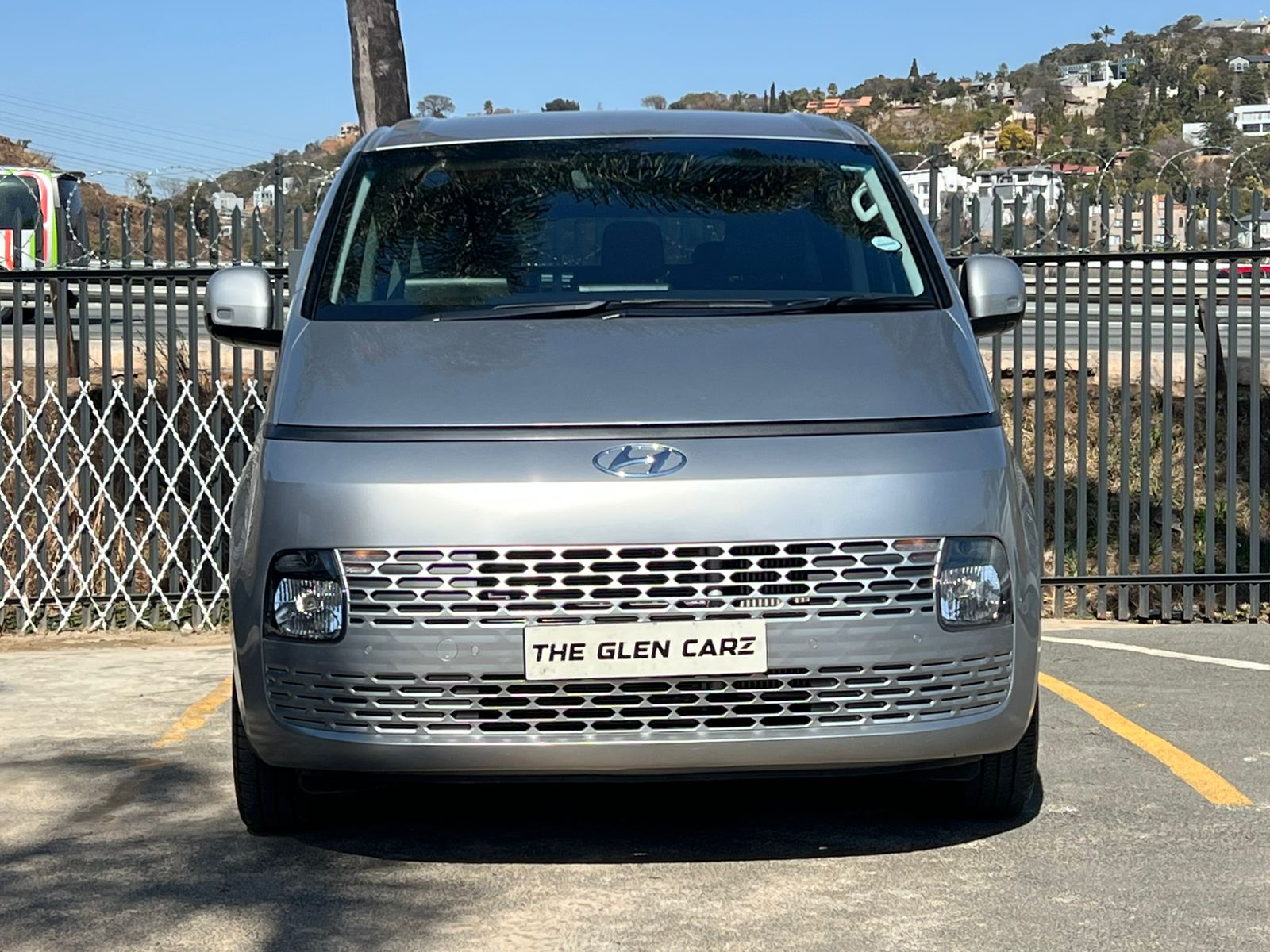 Hyundai Staria 2.2d Executive Auto