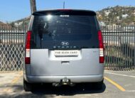 Hyundai Staria 2.2d Executive Auto
