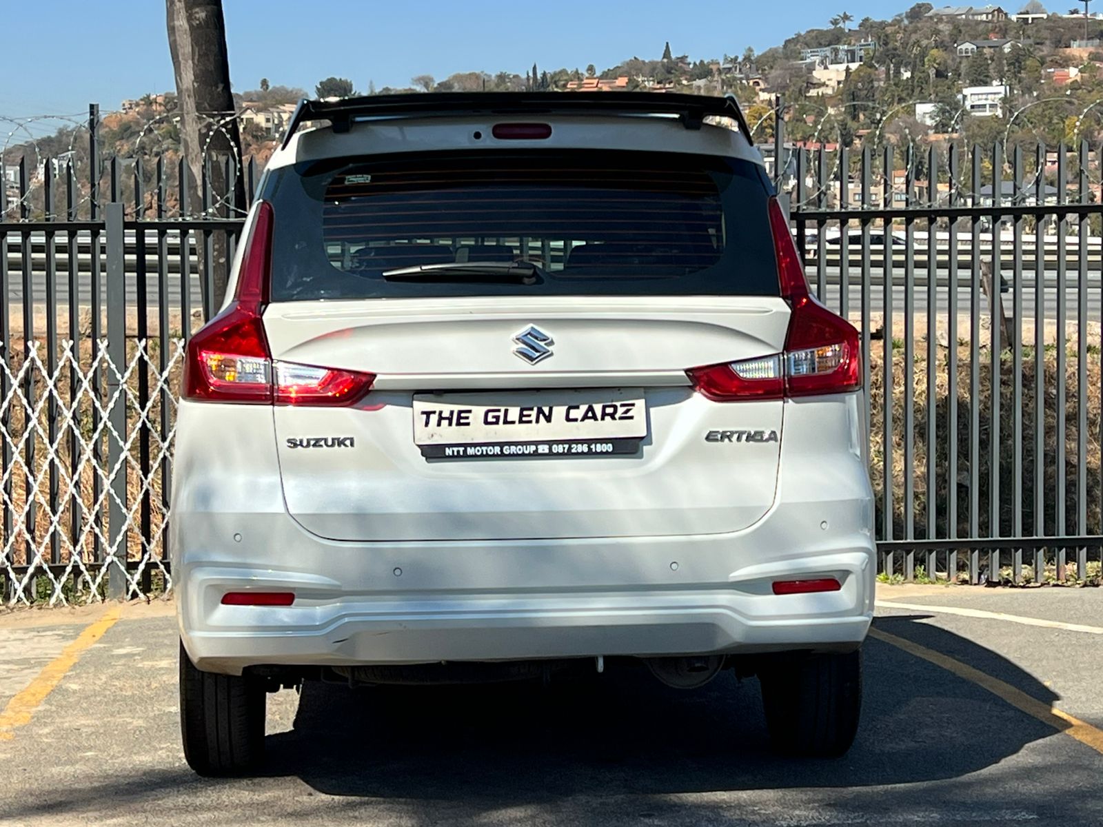 Suzuki Ertiga 1.5 GL Auto