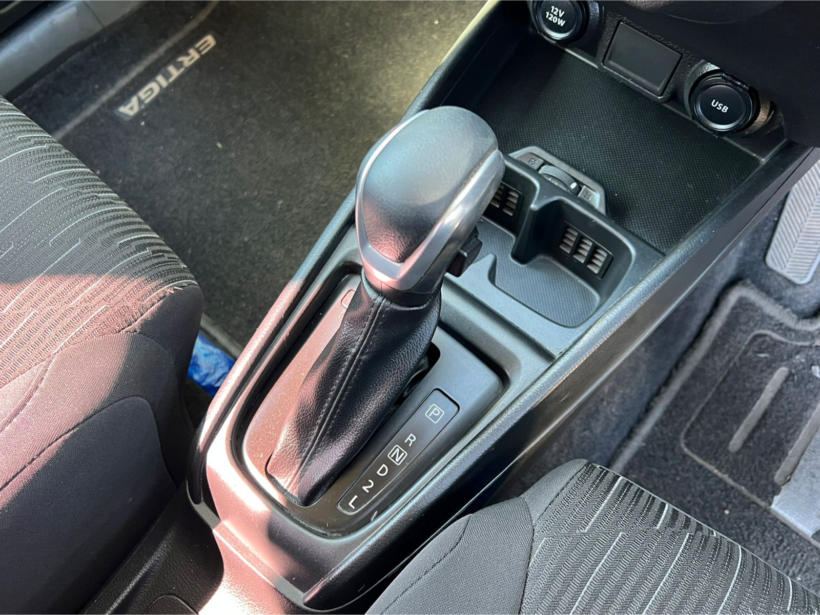 Suzuki Ertiga 1.5 GL Auto