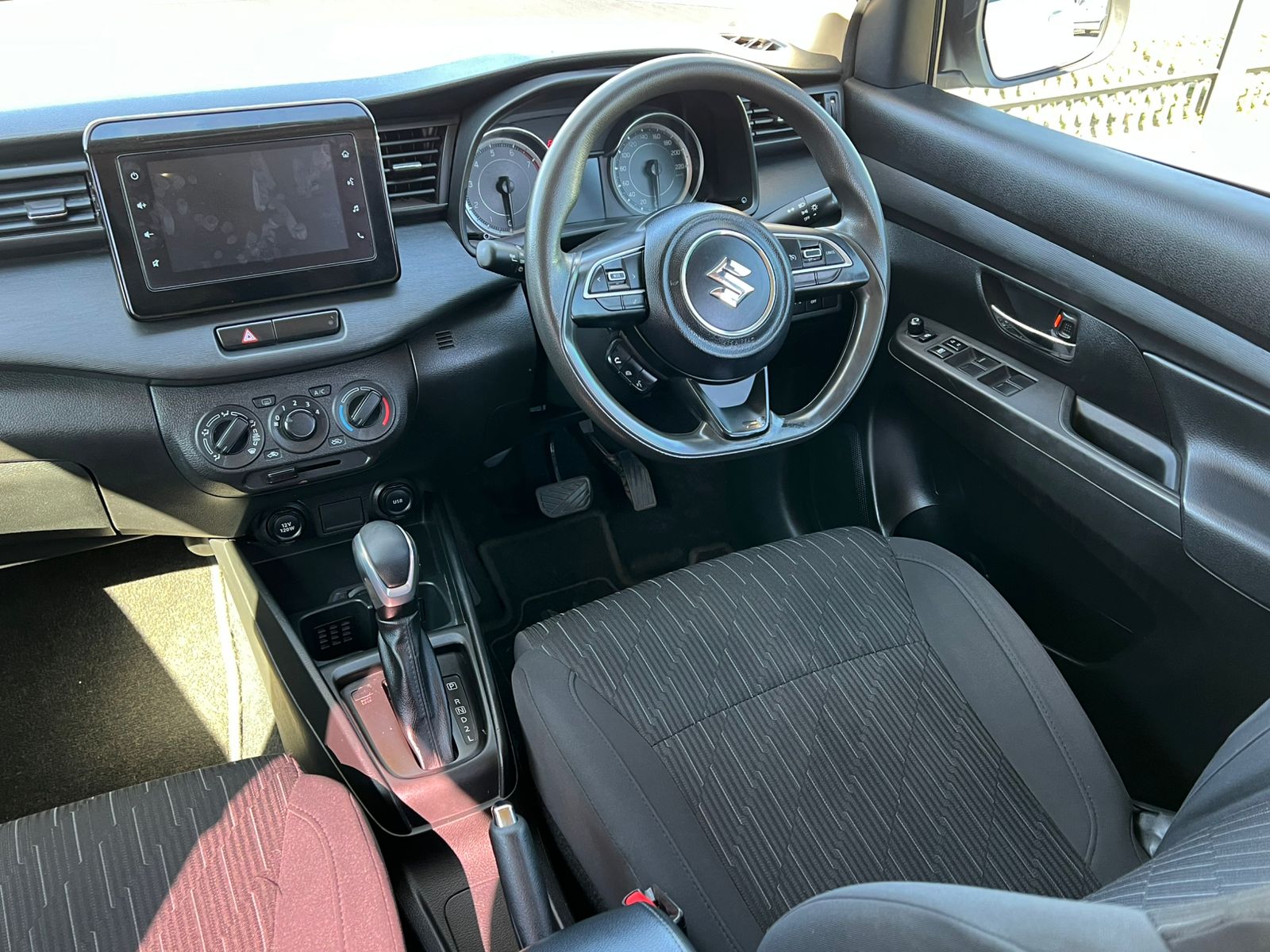 Suzuki Ertiga 1.5 GL Auto