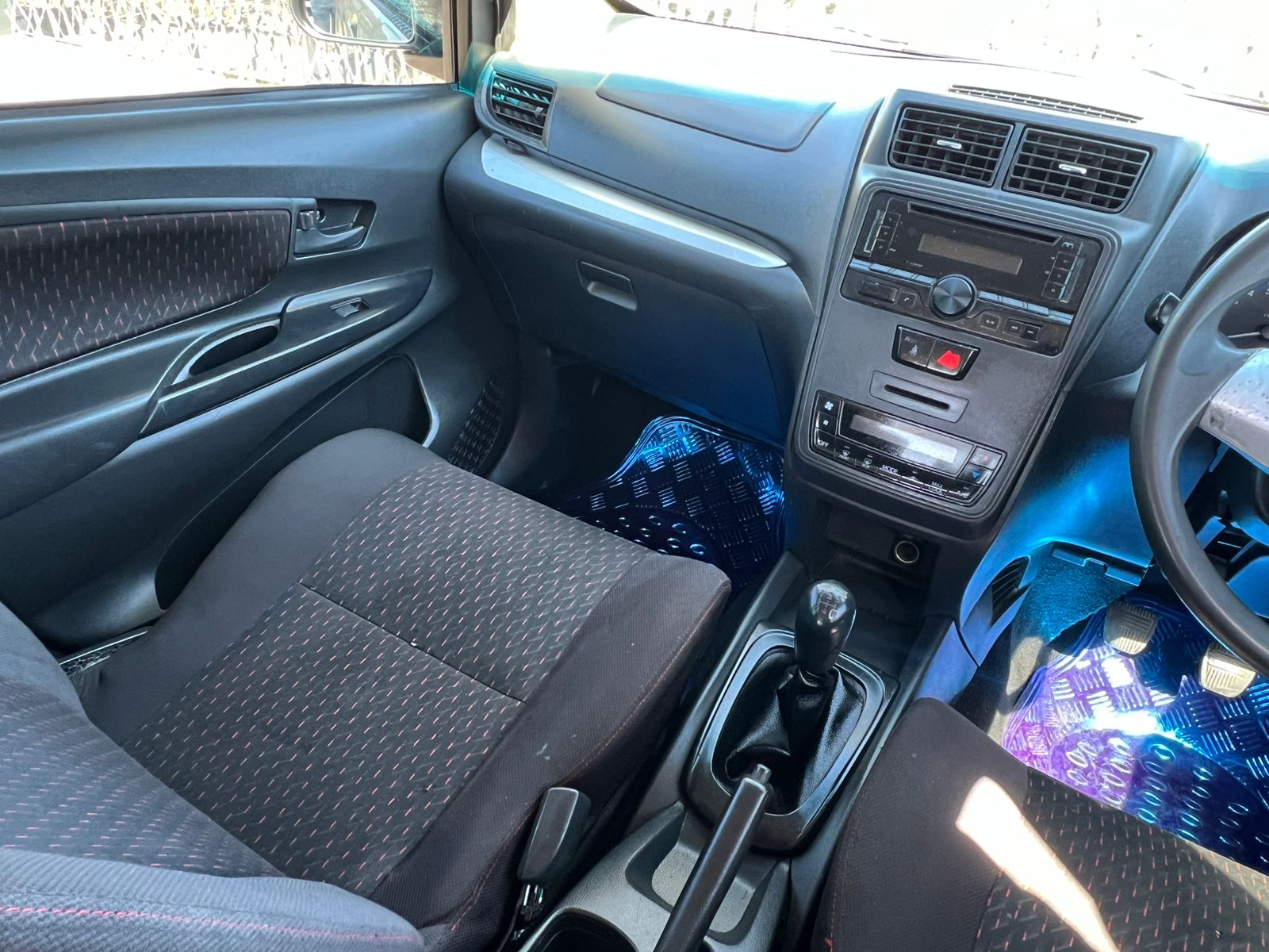 Toyota Avanza 1.5 SX