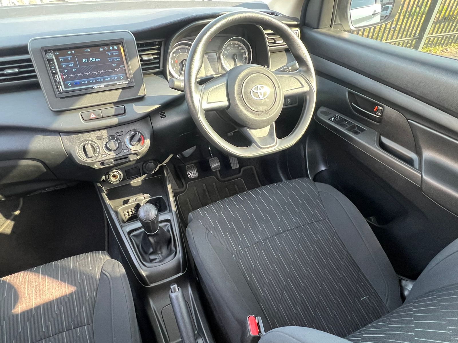 Toyota Rumion 1.5 SX