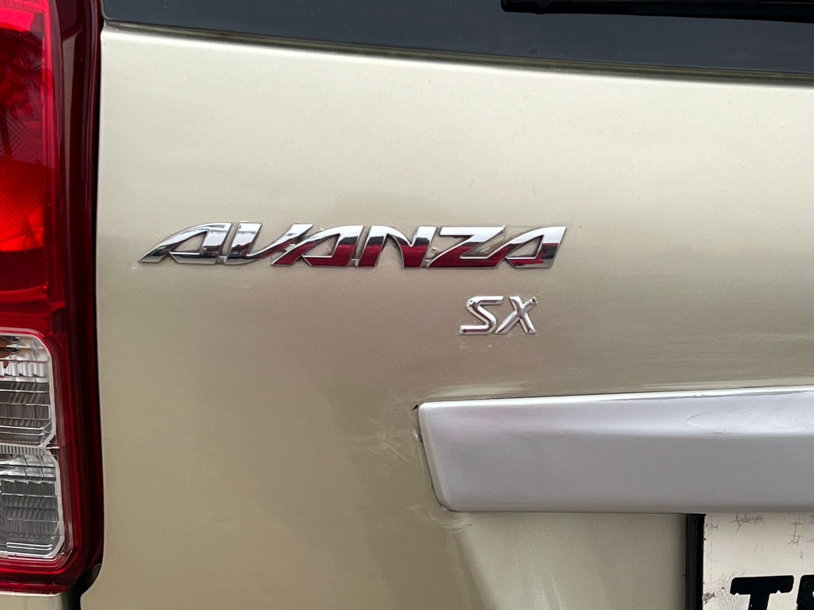 Toyota Avanza 1.5 SX