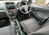 Toyota Avanza 1.5 SX
