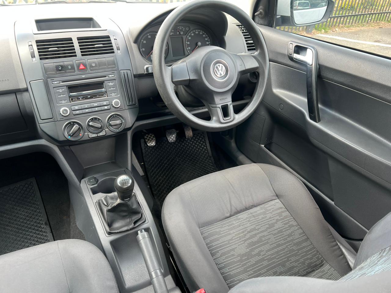 Volkswagen Polo Vivo GP 1.4 Conceptline