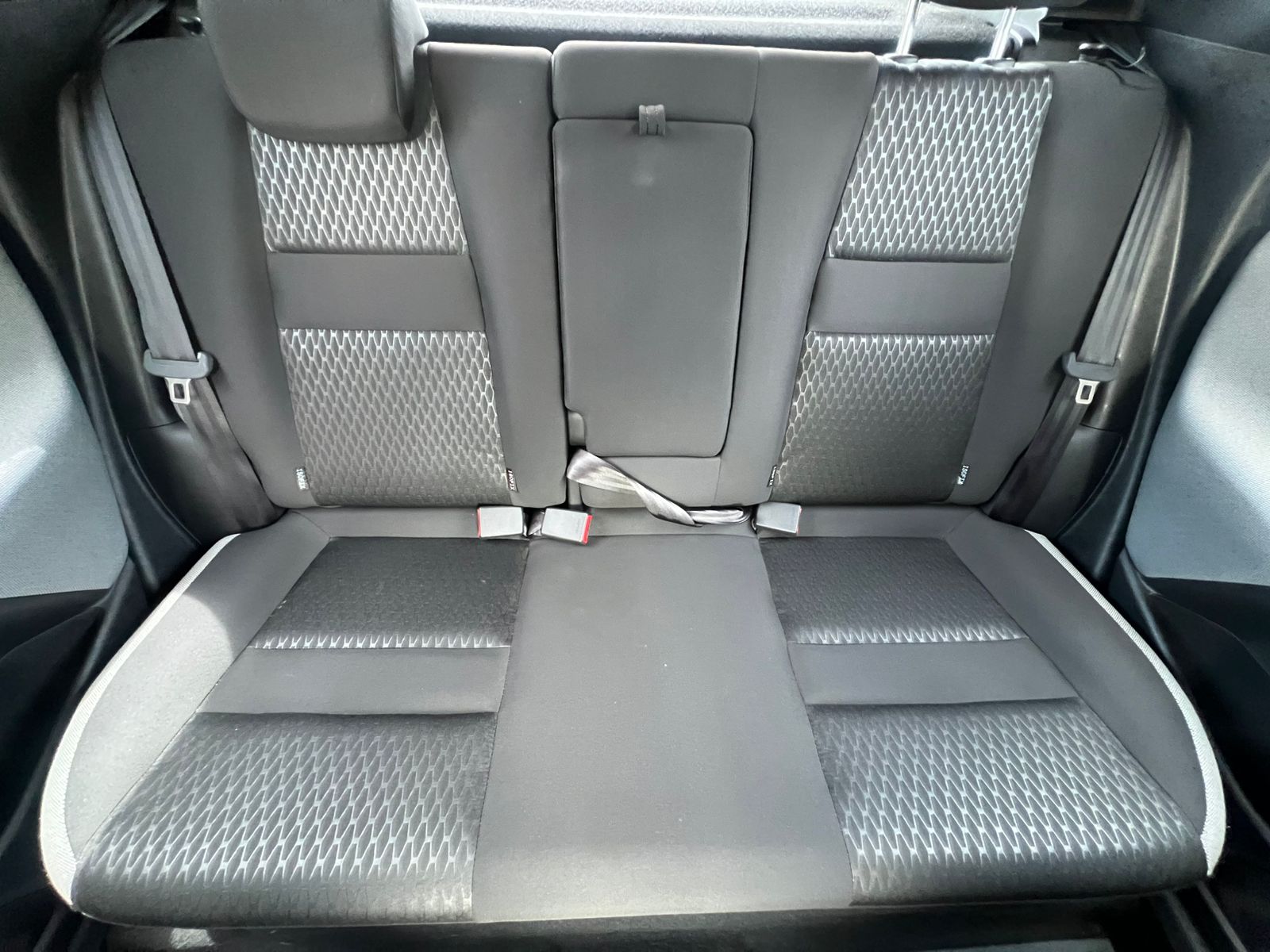 Nissan Magnite 1.0T Acenta Auto