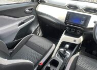 Nissan Magnite 1.0T Acenta Auto